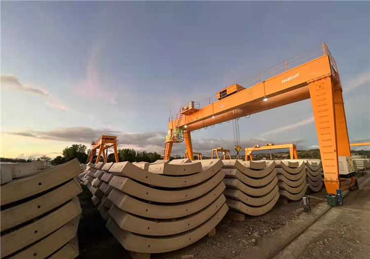 4 units 25ton Gantry Cranes Installed in Concrete Beam Yard for Metro Manila Monorail Project