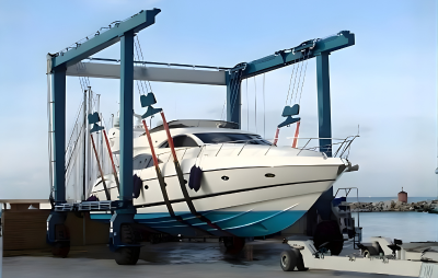 Yacht Hoist