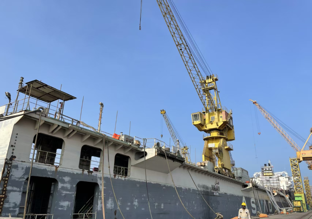 Floating Dock Crane